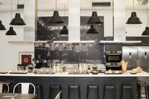 Cocina y belleza en el espacio madrileño The Kitchen Club