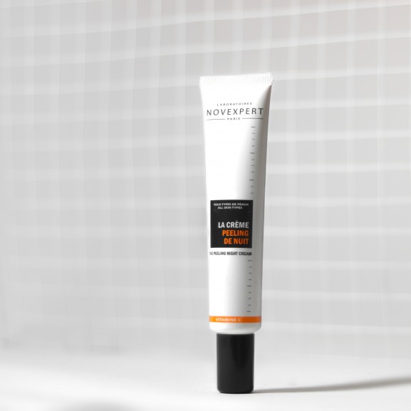 PEELING DE NOCHE CON VITAMINA C NOVEXPERT 40ML.