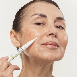 EL PINCEL MÁGICO ANTIMANCHAS DE NOVEXPERT 2ML.